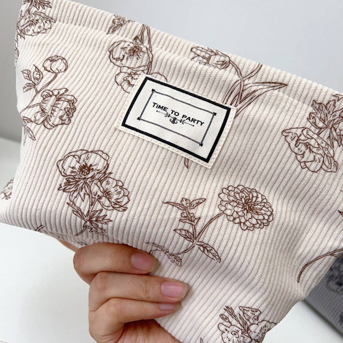 Floral Corduroy Portable Storage Bag