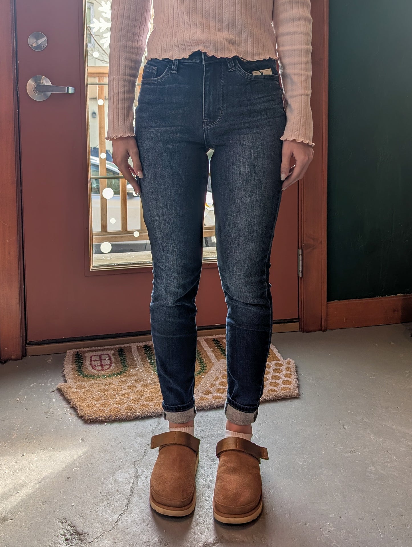 Mid Rise Medium Wash Skinny Judy Blue