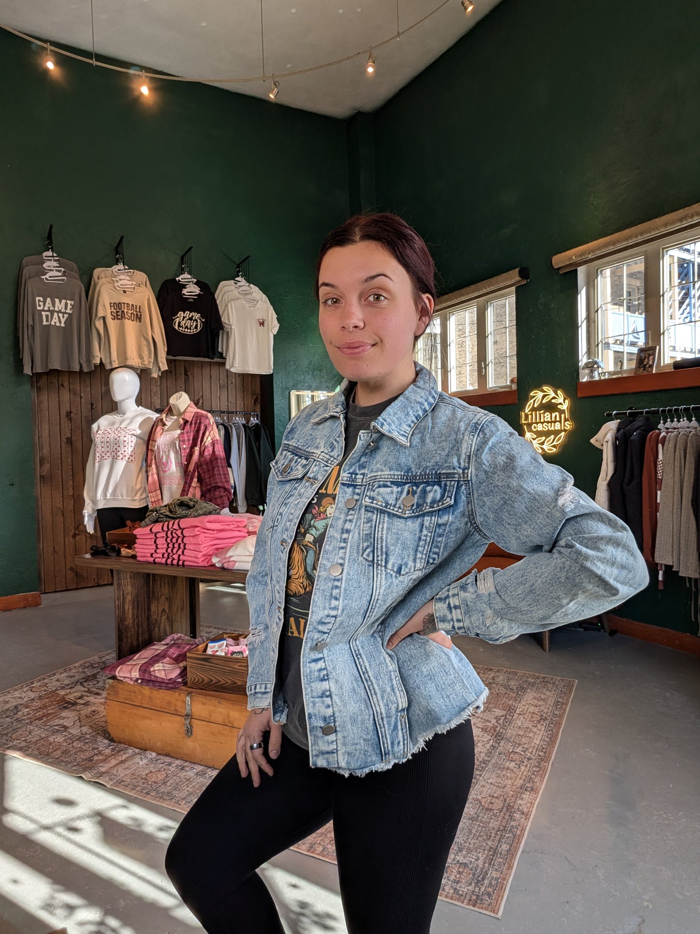 Lapel Distressed Raw Hem Buttons Denim Jacket